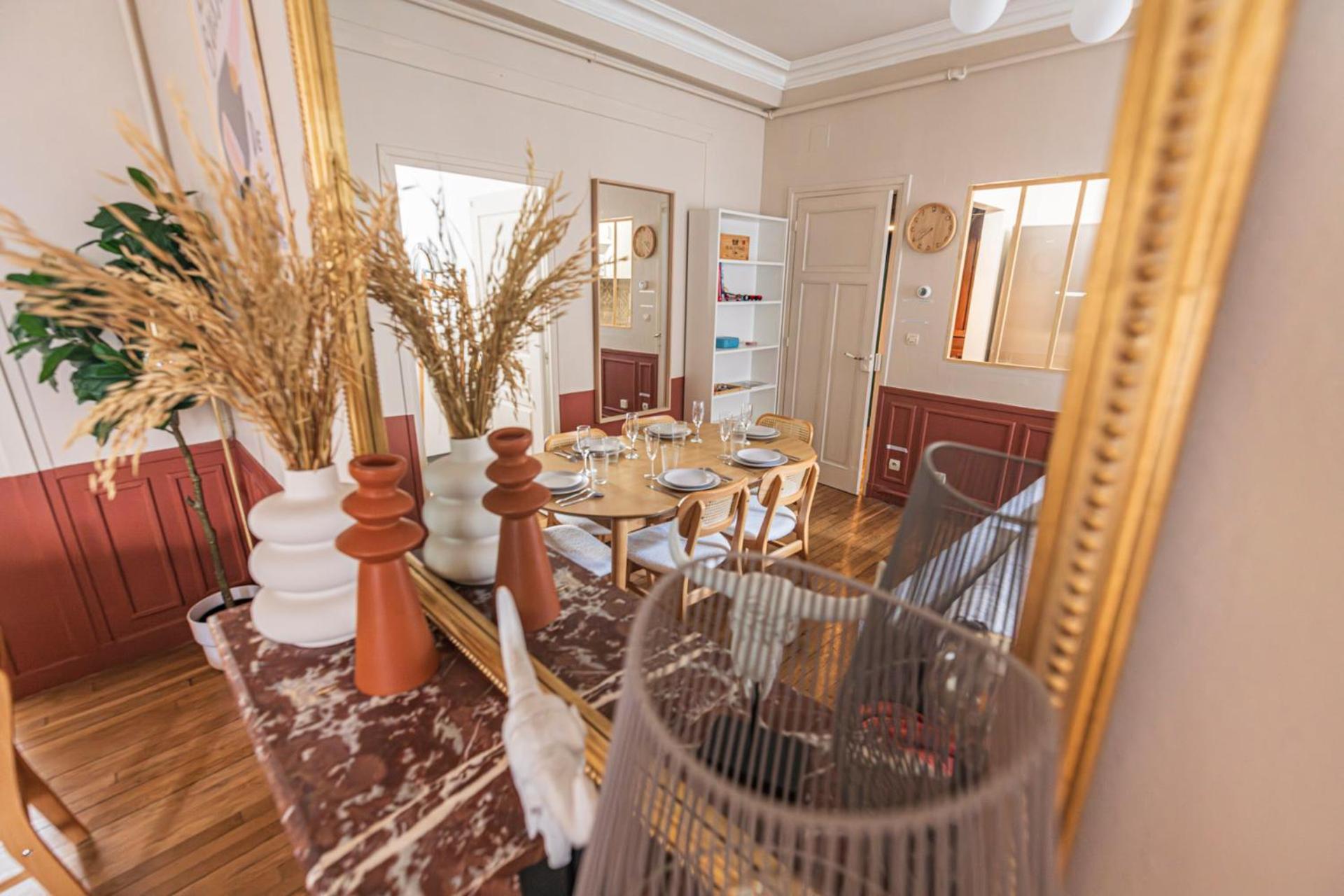L'Haussmannien - Spacieux 4 Chambres - Centre - Gare Реймс Екстериор снимка